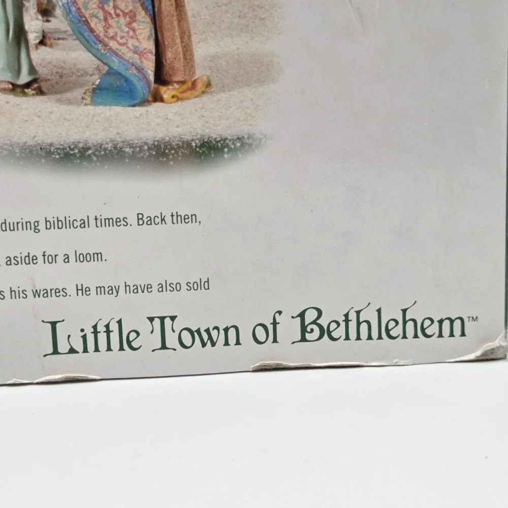 Dept 56 Little Town of Bethlehem Rug Merchant's Colonnade 59802   BRAND NEW